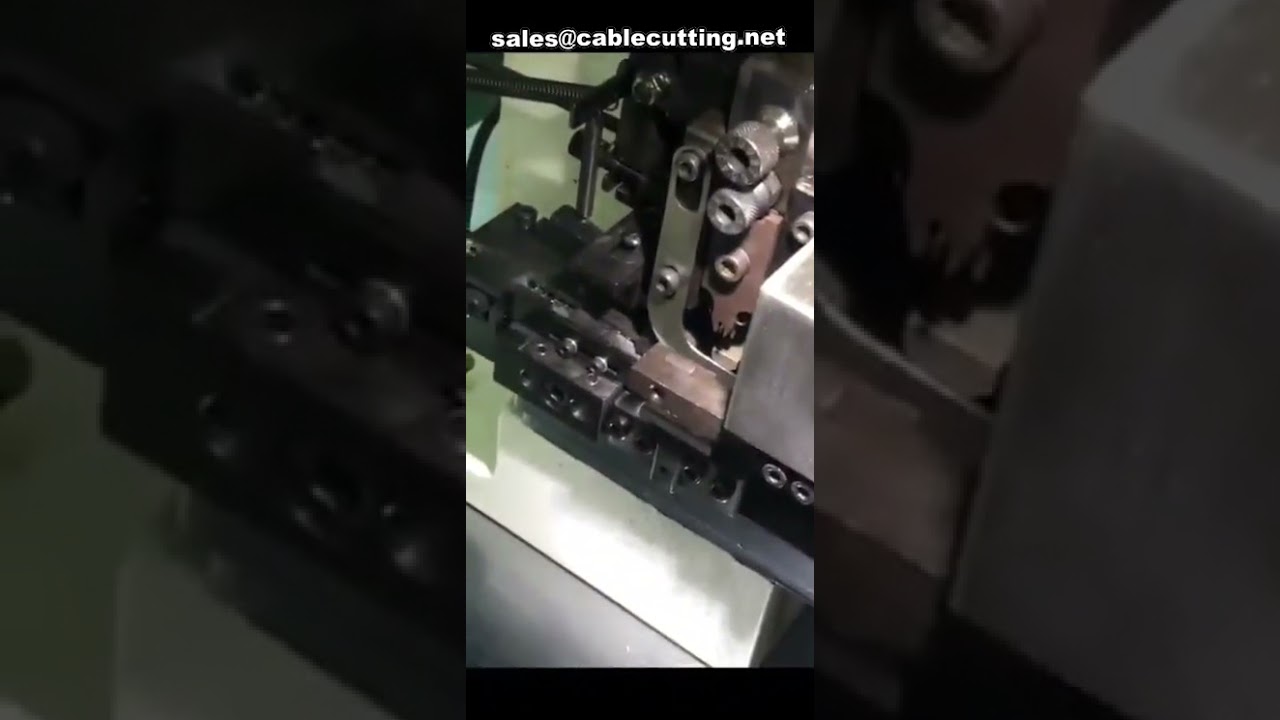 Automatický stroj na krimpování a odizolování plochých kabelů | Výkonná výroba kabelů
