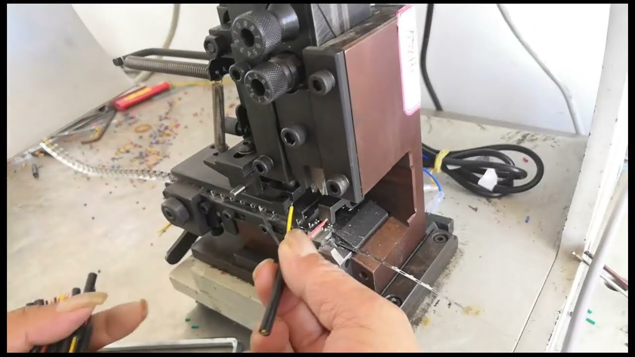 15 Ton Electric Dynamo Super Mute Automatic Terminal Crimping Machine With Horizontal Feed Terminal