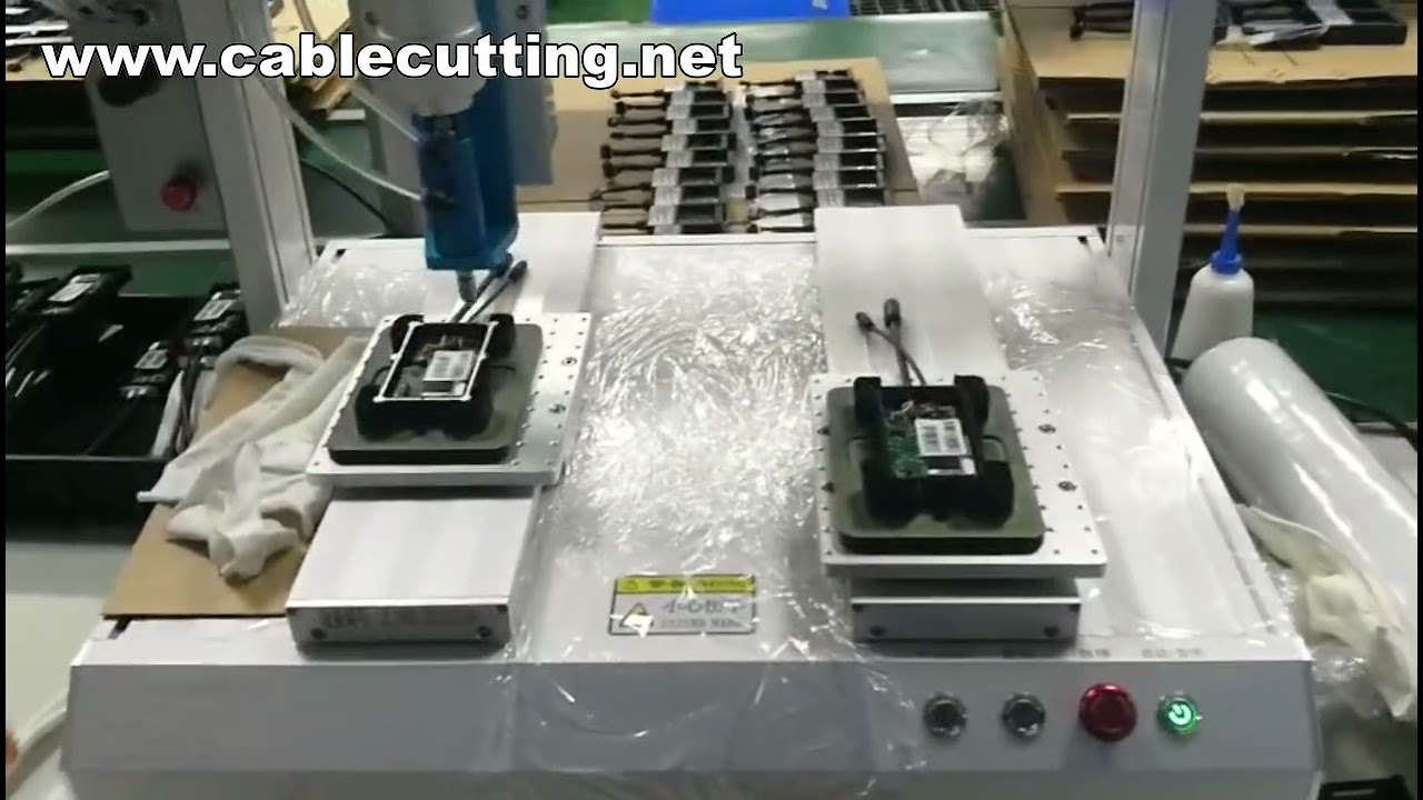 Robotický dávkovač silikonu a lepidla | Precizní nanášení pro automatizaci výroby