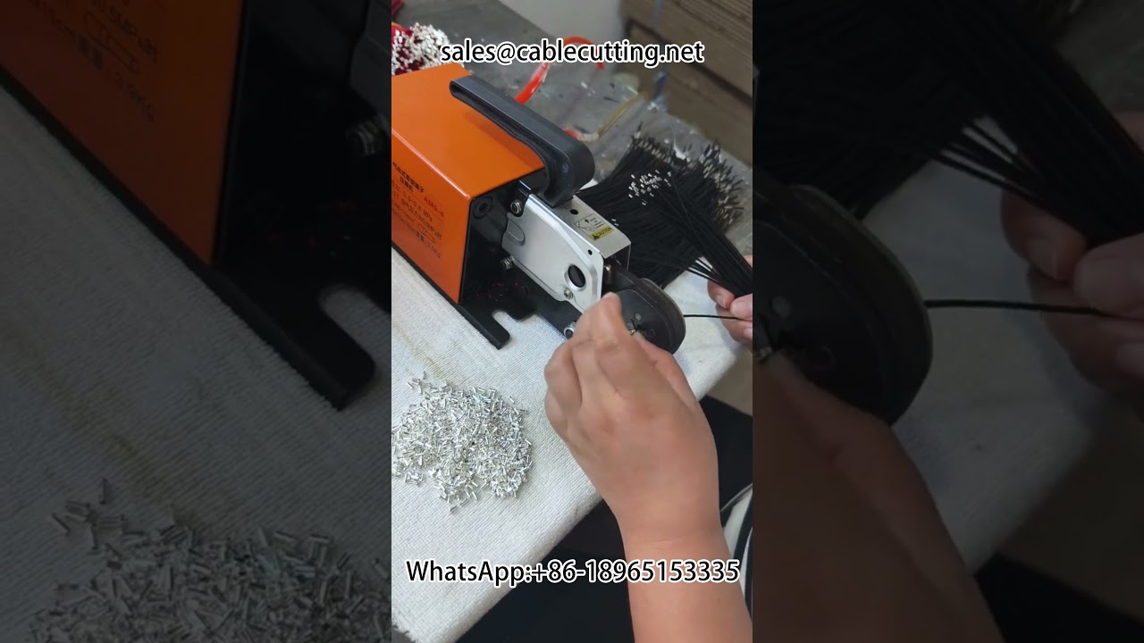Pneumatický krimpovací stroj na terminály | Výroba kabeláže pro automobilový průmysl