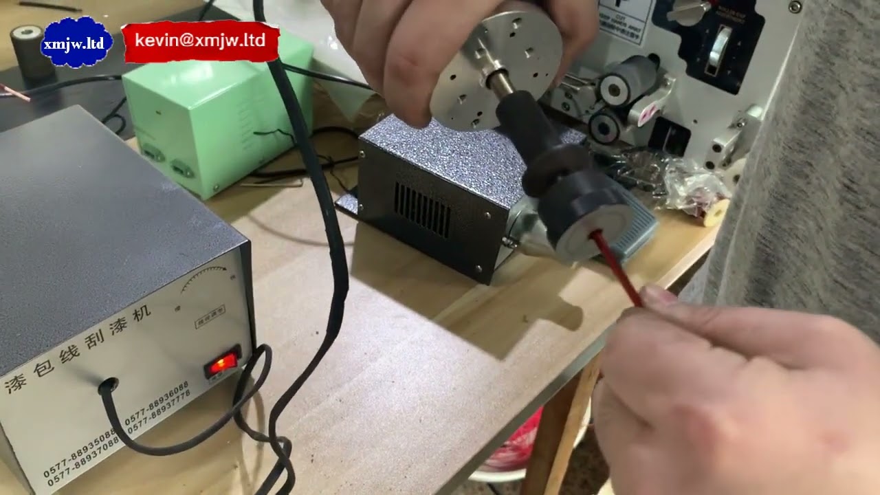 Stroj na odizolování magnetického drátu – profesionální odstraňovač smaltované mědi